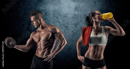 Fotografia Athletic man and woman