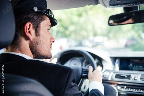 Photographie Chauffeur Homme voiture à cheval