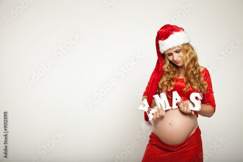 Babybauch Zu Weihnachten Kaufen Sie Dieses Foto Und Finden Sie Ahnliche Bilder Auf Adobe Stock Adobe Stock