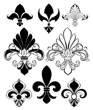 set of Fleur de Lis
