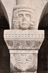 Wall Mural - Column capital of Fisherman's Bastion Budapest