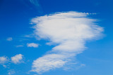 Fototapeta Łazienka - White cloud in the blue sky