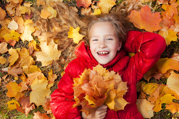 Wall Mural - Girl at autumn