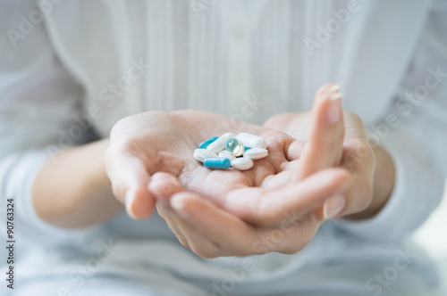 Fototapeta Závislost na lécích