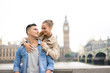 © alice_photo - Tourist Couple taking selfie at Big Ben, London