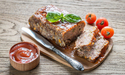 Canvas Print - Meat loaf with barbecue sauce on the wooden board