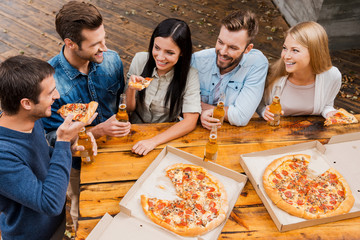 Canvas Print - Carefree time with friends. 