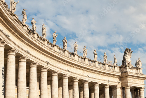 Fotografie, Obraz Right wing of St. Peter's Square Colonnade