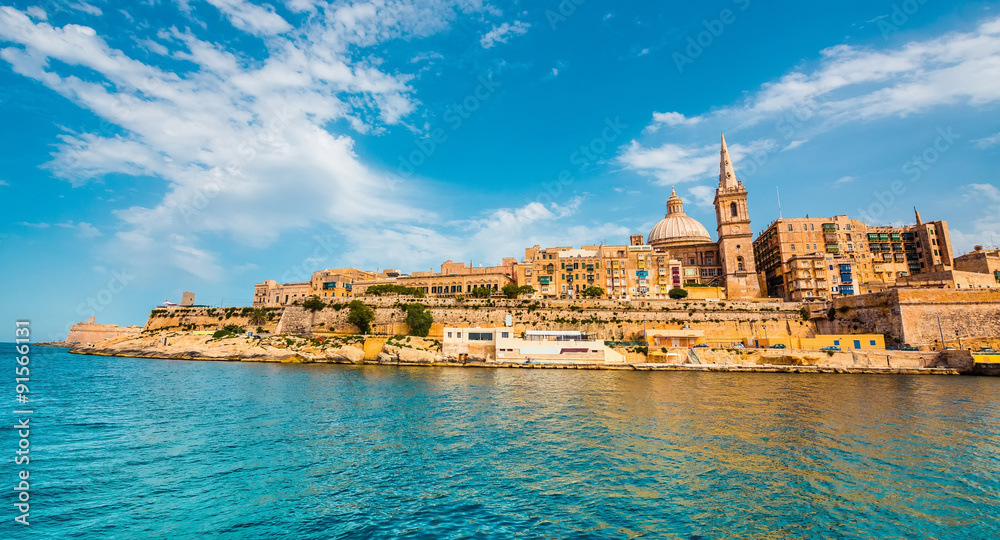 Obraz na płótnie view on Valletta from the sea w salonie