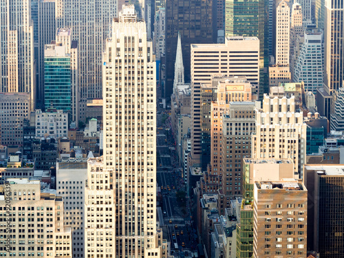 Naklejka na meble Urban view of New York City with landmark skyscrapers