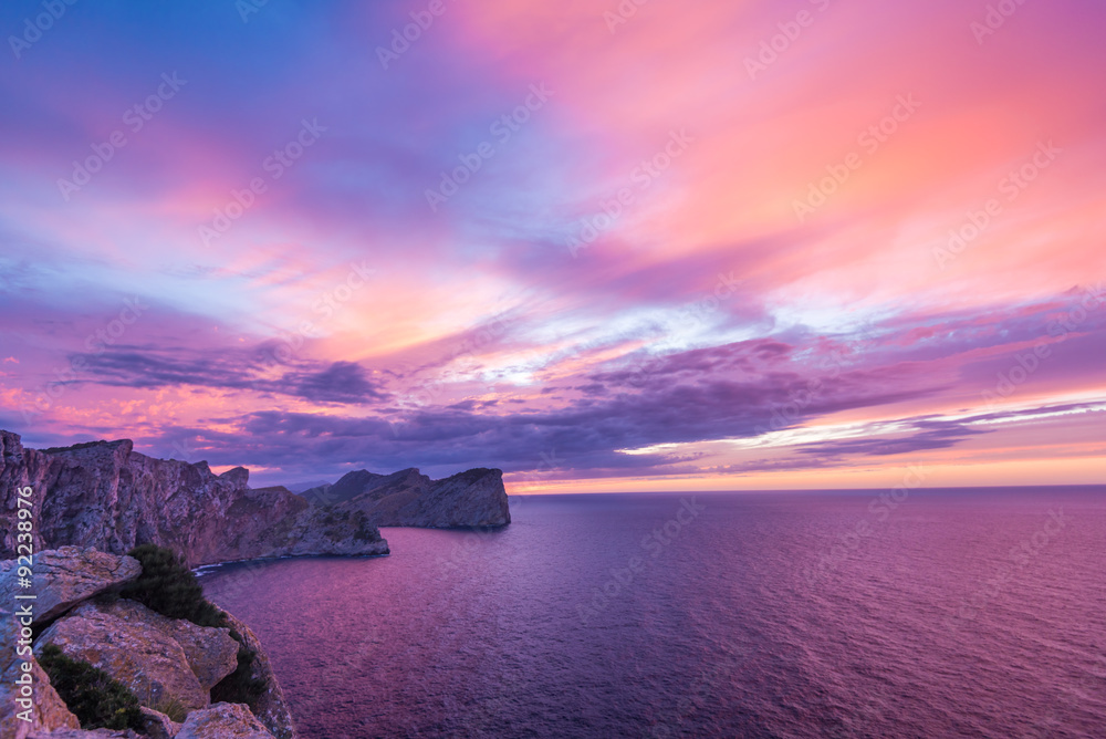 Cap de Formentor, Mallorca, Abenddämmerung - obrazy, fototapety, plakaty 
