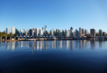 Fototapete - The city of Vancouver in Canada