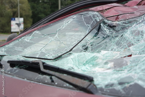 Fototapeta na szkło kaputte Autoscheibe