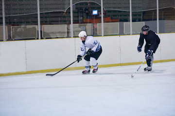 ice hockey sport players