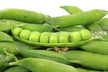 Canvas Print - green pea isolated