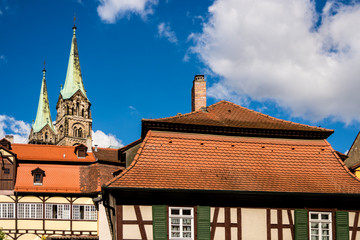 Wall Mural - Fackwerkhäuser in Bamberg mit Dom