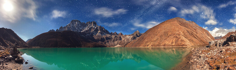 Wall Mural - turquoise lake in mountains