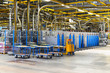 Maschinen in einer modernen Industrieanlage - Versandzentrum einer Großdruckerei