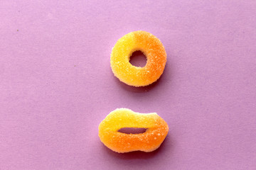 Candy - in mouth and circle shape