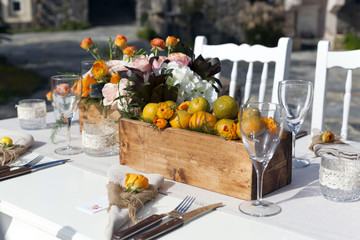 Impressive wedding table setup tangerine concepted