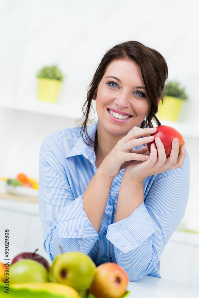 Eine Hausfrau und ihr Apfel Stock Photo | Adobe Stock
