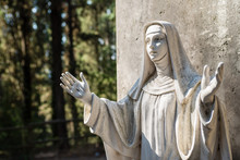 Saint Catherine - Santa Caterina Statue