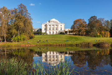 Wall Mural - Pavlovsk Palace in Pavlovsk, near St. Peterburg in Russia