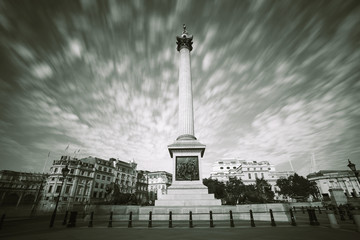 Fototapete - Nelson's Column, London