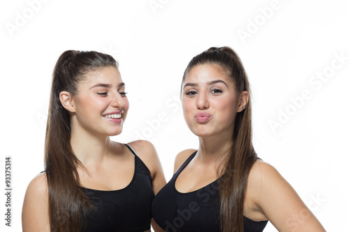 Identical Twin Sisters Kissing Xxx Porn