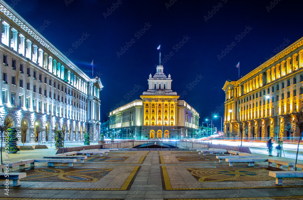 Obraz na płótnie night view of the architectural ensemble of three Socialist Classicism edifices in central Sofia, the capital of Bulgaria w salonie