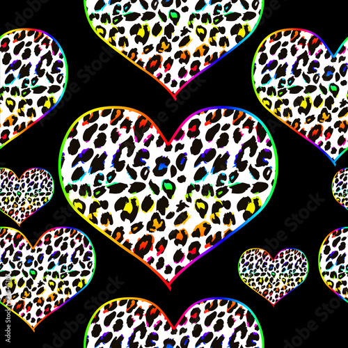 teczowe-serca-we-wzor-skory-leoparda-na-czarnym-tle