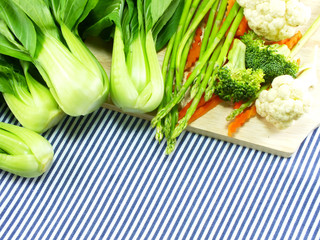 Canvas Print - fresh vegetables on tablecloth still life background