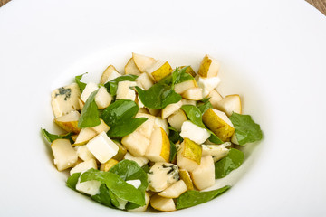 Pear and cheese salad