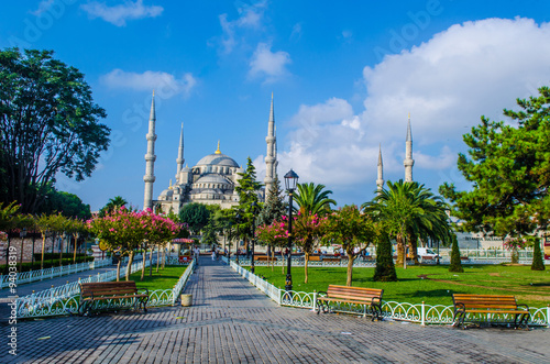 Fotomural View over the blue mosque in Istanbul.