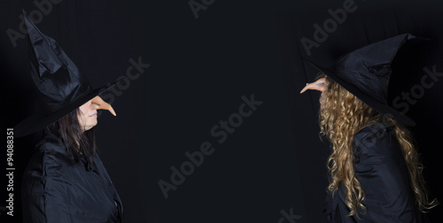 Valokuva  Background witches profile