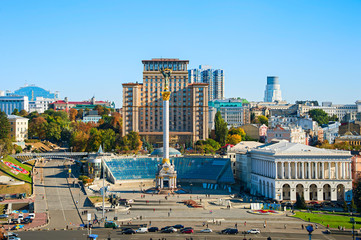 Canvas Print - Independence Square front view, Ukraine