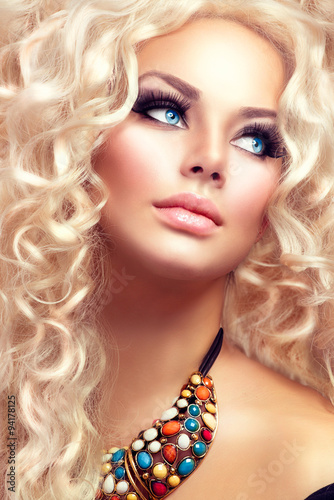 Naklejka - mata magnetyczna na lodówkę Beauty girl with healthy long curly hair. Blonde woman portrait