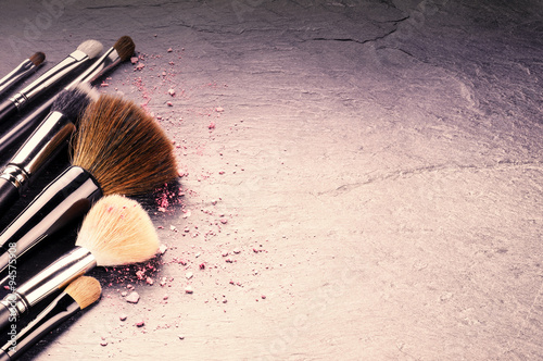 Cuadros en Lienzo Collection of professional makeup brushes