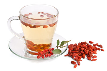 Wall Mural - goji fresh antioxidant tea  isolated on white background