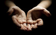 © SkyLine - Hands