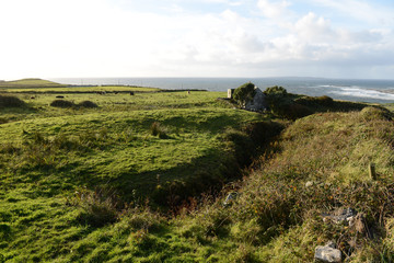 Wall Mural - An der Straße nach Doolin