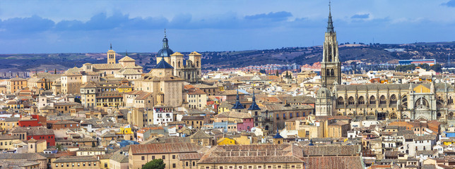 Wall Mural - panorama of medieval Toledo. Spain