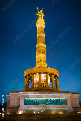 Photo View of the Berlin Victory Column at Night