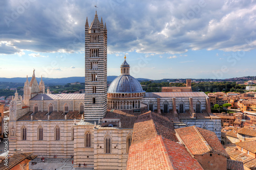 Fotografía Siena, Italy panorama rooftop city view