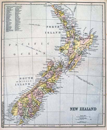 Fotomural Victorian-era map of New Zealand