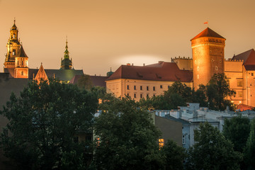 Fototapete - Krakow, Poland: Wawel Castle in the sunset