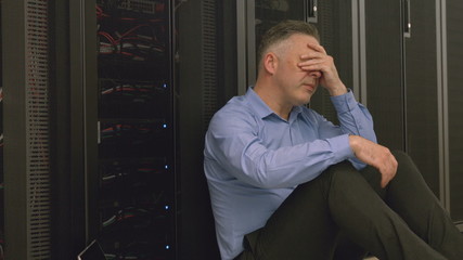 Poster - Technician feeling the pressure in server room
