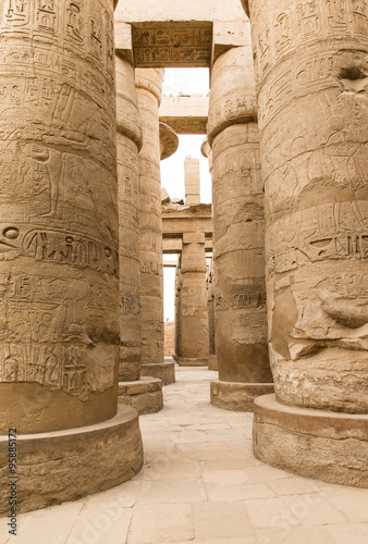 Nowoczesny obraz na płótnie columns covered in hieroglyphics, Karnak, Egypt.