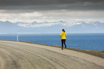 Sticker - Winter running