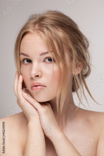 model natural nude photo Model natural nude photo